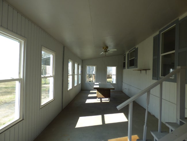 Photo - 544 Allie Payne Rd