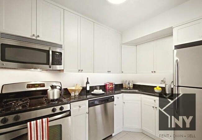 Photo - 1 bedroom in NEW YORK NY 10280 Unit 15P