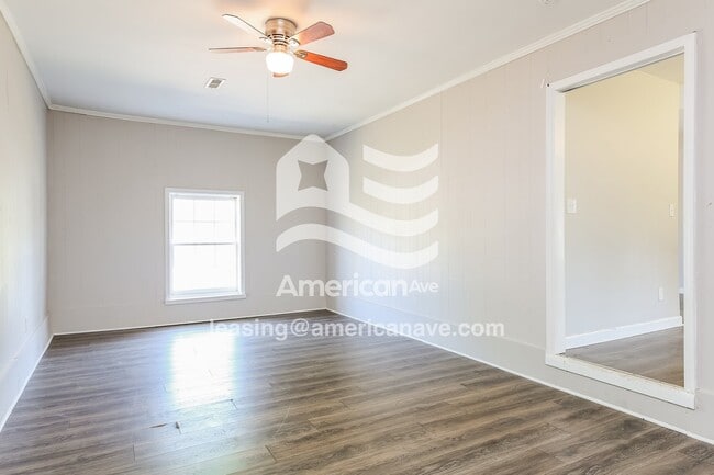 Photo - 4 N Kings Dr