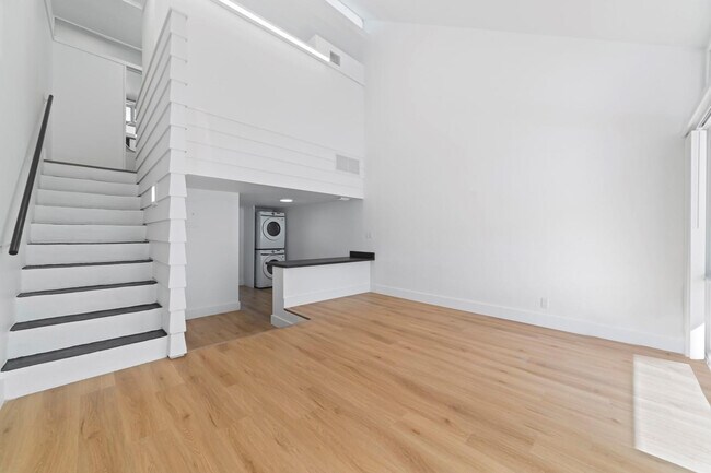 Photo - 1951 NE 51st St Unit 1