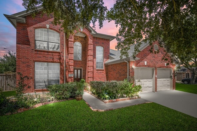 Building Photo - 16410 Noblewood Ct