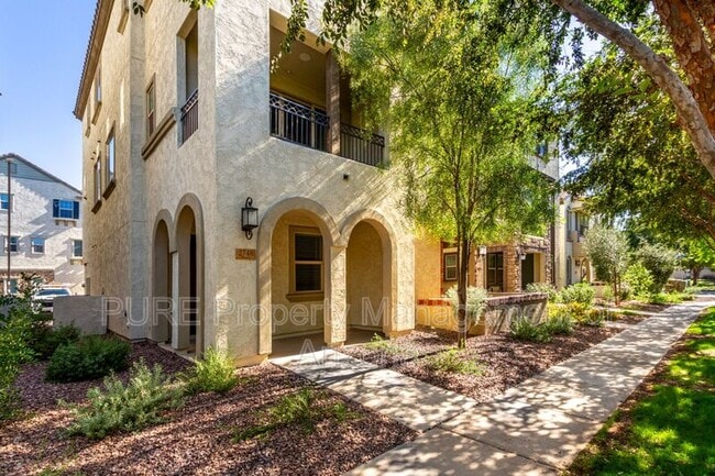 Photo - 2746 S Harmony Ave