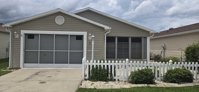 Photo - 3292 Riverton Rd
