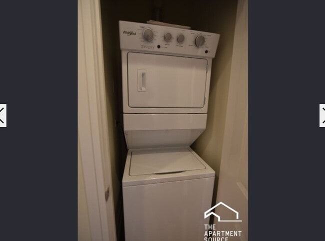 Photo - 3802 N Pine Grove Ave Unit 2