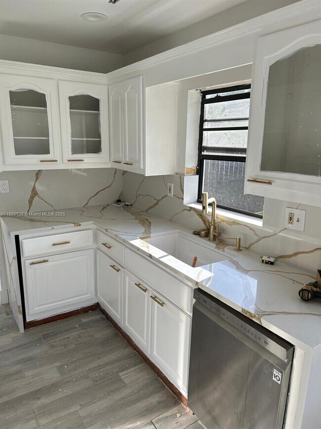 Photo - 10815 SW 157th Terrace