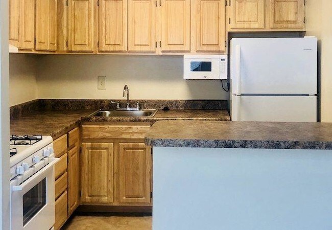 Photo - Round Hill Apartments of Chevy Chase