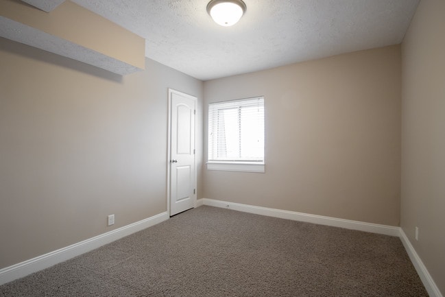 Photo - Mill Pointe