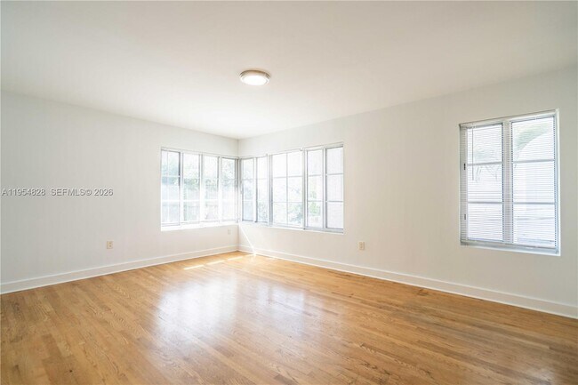 Photo - 2425 Flamingo Pl Unit 12