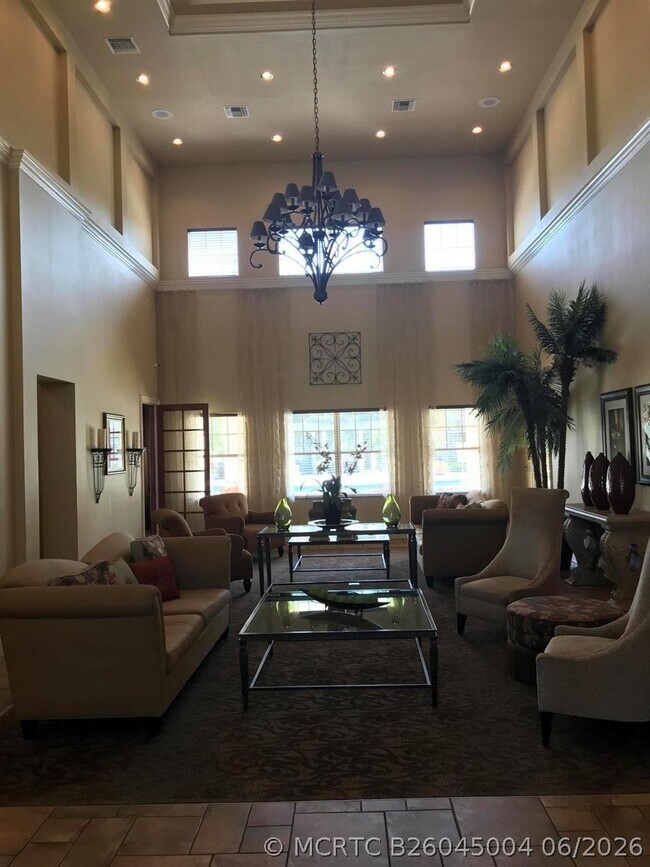 6410 Emerald Dunes Dr Unidad 206