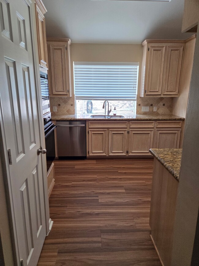 Photo - 106 Palm Castle Ct