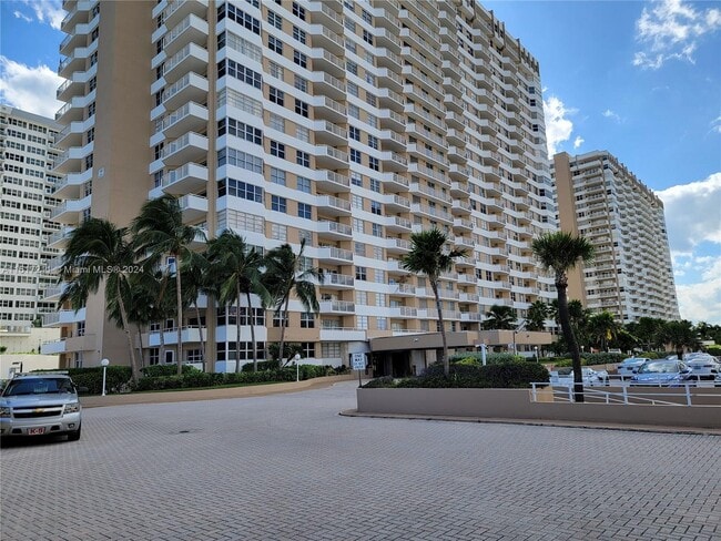 Photo - 1980 S Ocean Dr Unit 2C