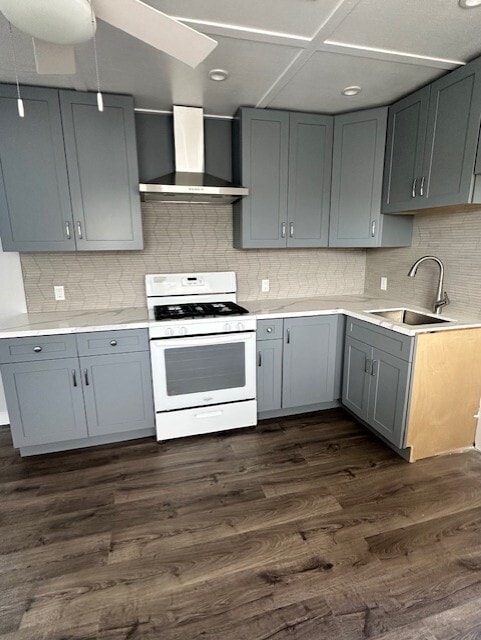 Photo - 5107 Hutchinson Rd