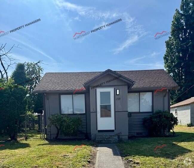 Building Photo - STATUS: PENDING APPLICATION-| R80E| $1495.00 Rental