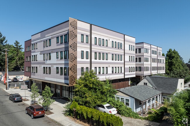 Photo - Hayu Tilixam