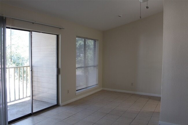 Photo - 16111 Aspenglen Dr Unit 1010