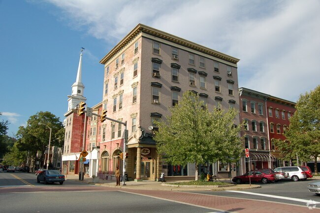 Huntington Apartments - Huntington Apartments