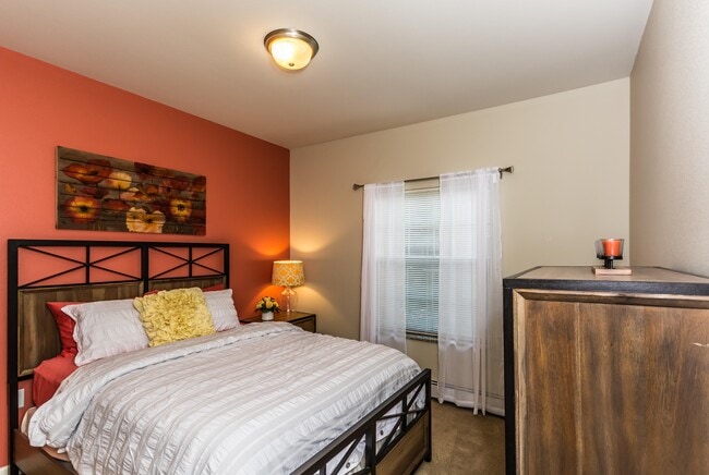 Photo - Cardinal Point Apartments