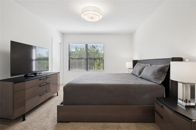 Photo - 180 SE 5th Ct