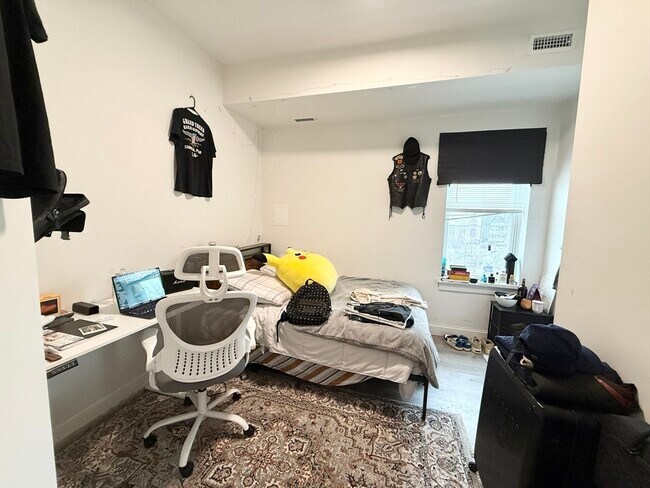 Photo - 301-305-305 Dudley St Unit 8