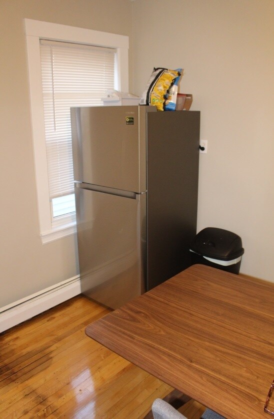 Photo - 18 Wenham St Unit 1