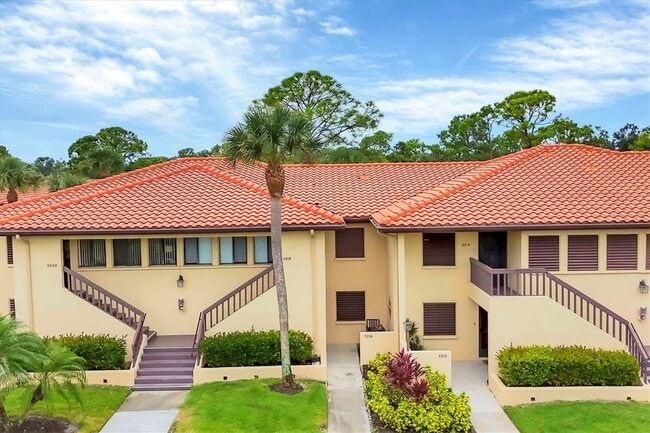 Photo - 5216 Lake Village Dr Unit 71
