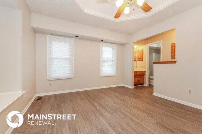 Photo - 716 Feldspar St