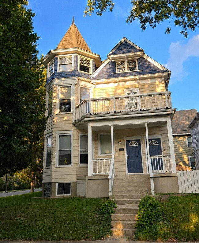 Building Photo