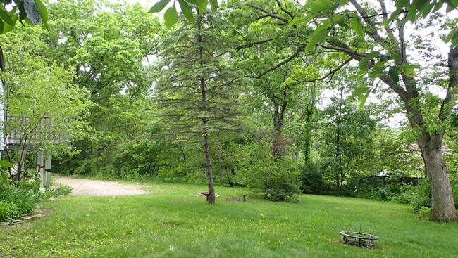 Photo - 2314 Fitchburg Rd Apartamentos Unidad 2314B