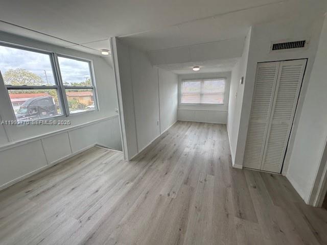 Photo - 274 E 9th St Unidad 4