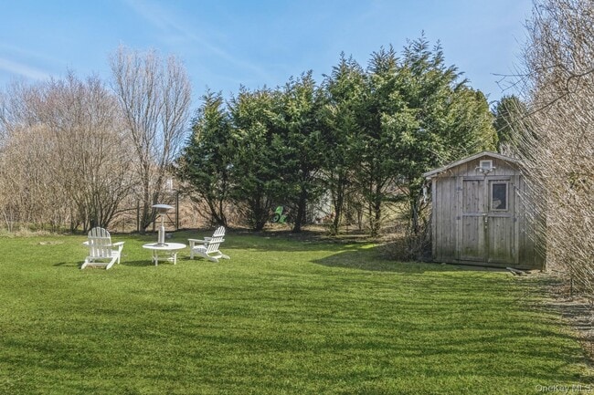 Photo - 33 Hoppin Ave