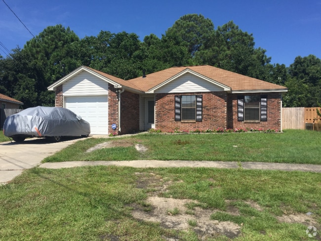 Building Photo - 2169 Estate Cir Rental