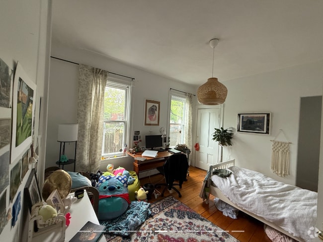 Building Photo - 268 Broadway Unit 1 Rental