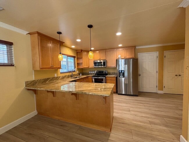 Photo - 401 Klamath Dr
