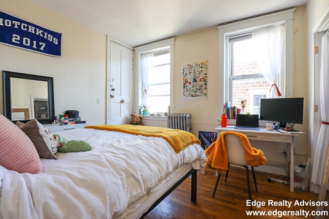 Photo - 54 Egmont St