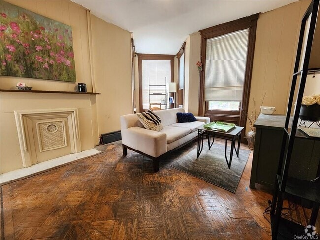 Building Photo - 1 Agate Ct Rental