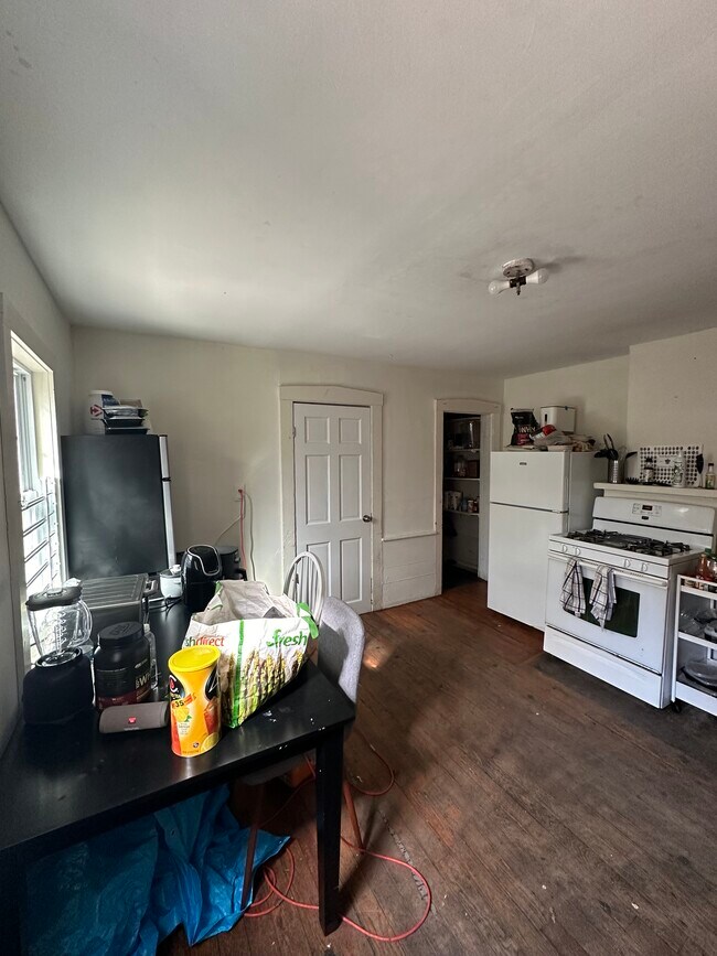 Photo - 3 Folsom Ave