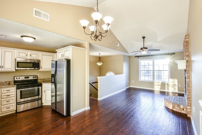 Photo - Dog Friendly Three Bedroom!