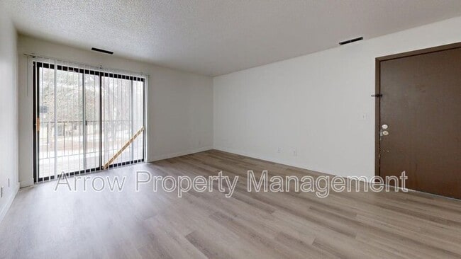 Photo - 207 E Arbor Ave