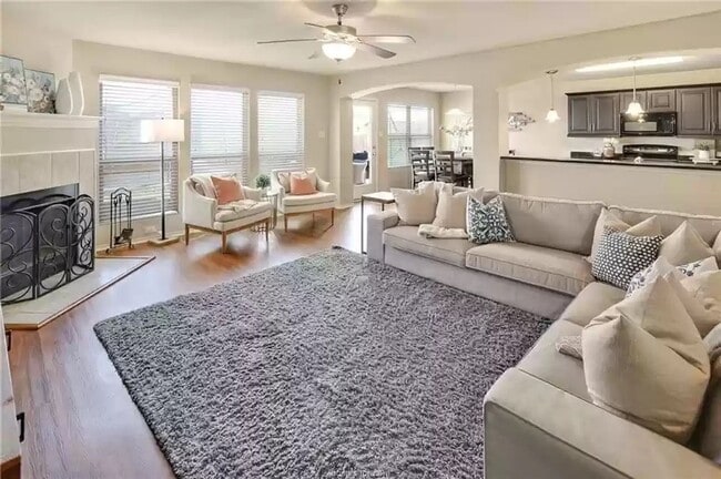 Photo - AVAILABLE AUGUST 2026 - Beautiful 3/2.5 Home in South College Station!