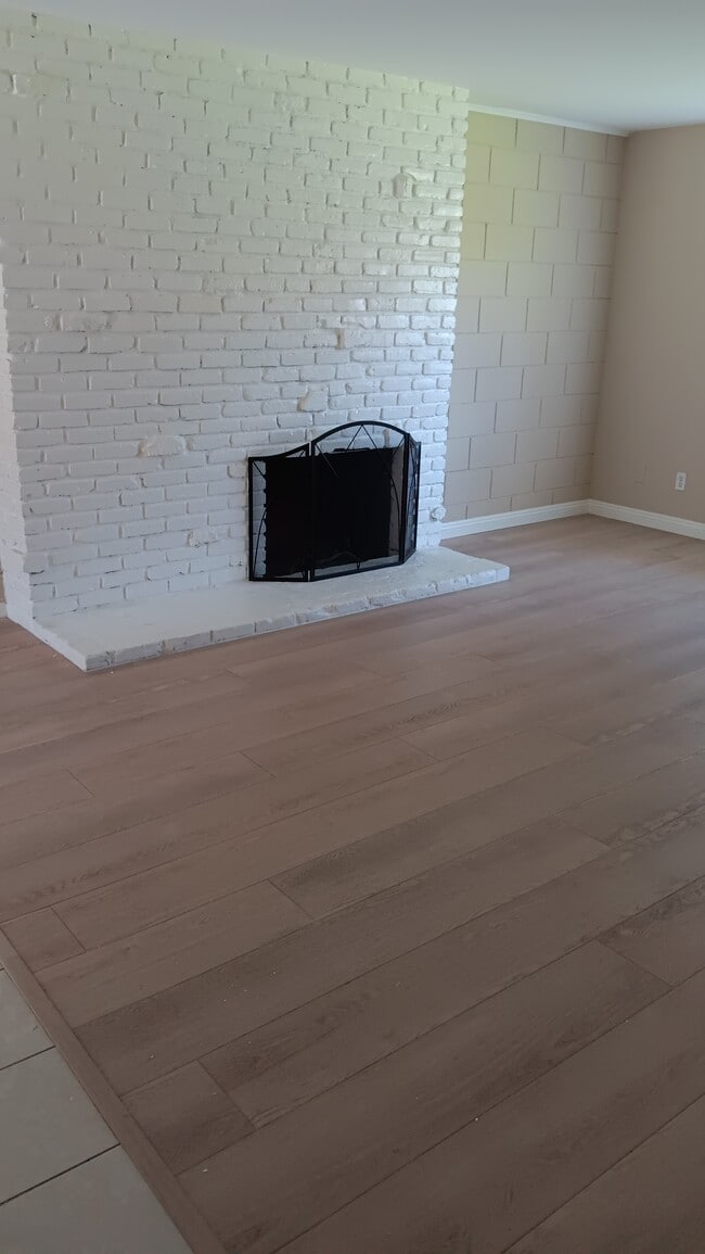 12191 Adrian St Unit B