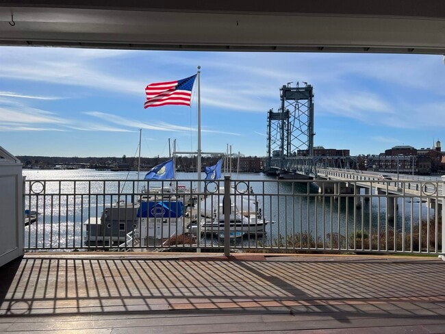 Building Photo - 4 Island Ave