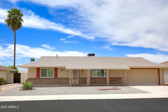 Building Photo - 10319 W Floriade Dr Rental