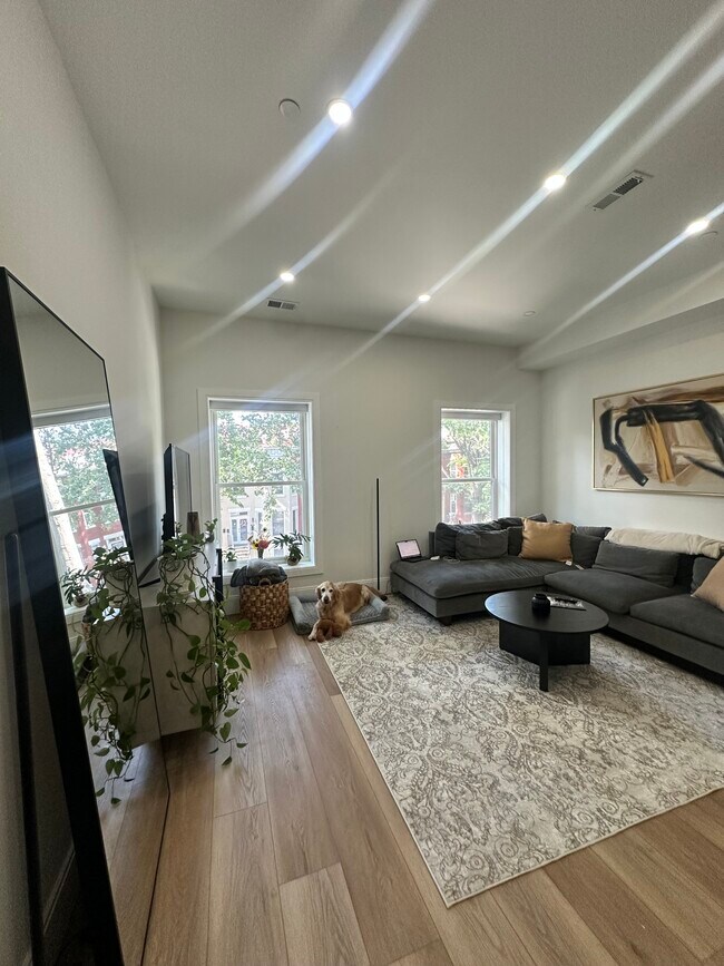 Photo - 1714 Euclid St NW Unit 5