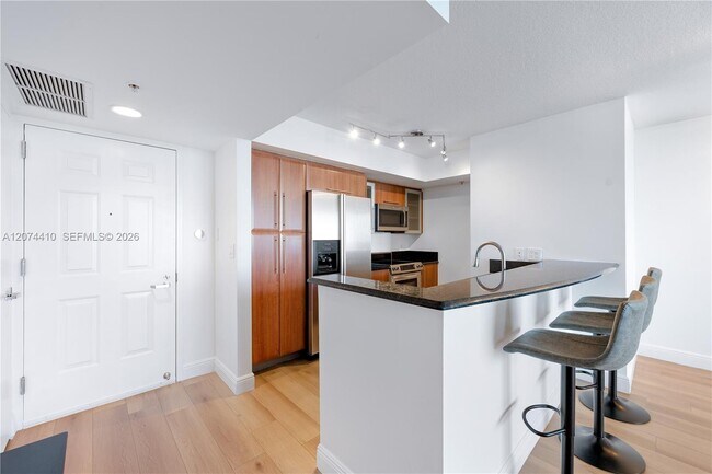 Photo - 3232 Coral Wy Unit 1507