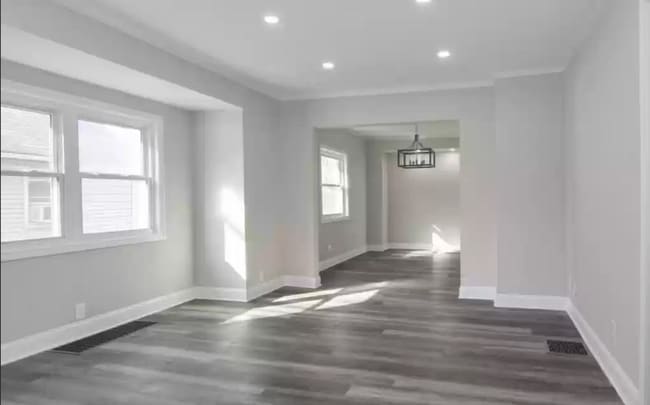 Photo - 14744 Athens Ave