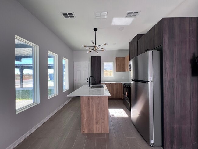 Photo - 2900 S Links Dr