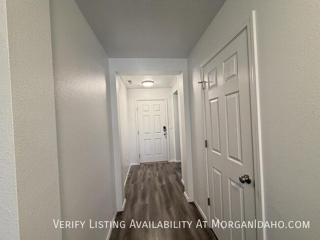 Photo - 7690 E Willard Dr