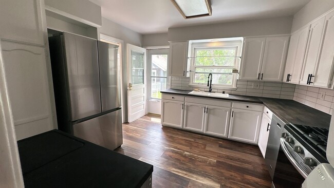 Photo - 2831 13th St