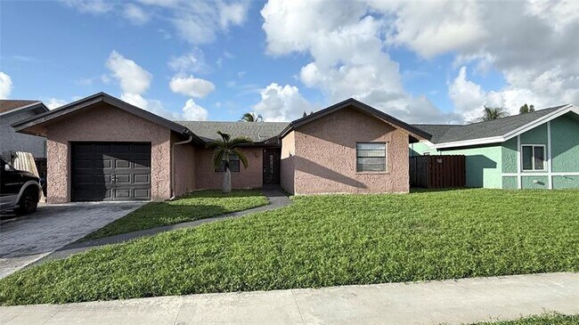 Photo - 8205 SW 12th St