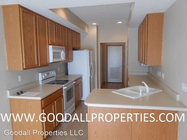 Photo - 2 br, 2.5 bath House - 2101 Meadow Court #803